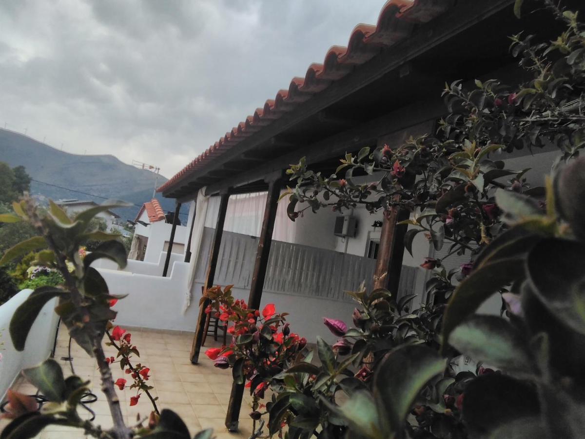 Meli-Ios Konuk evi Almiropótamos Dış mekan fotoğraf