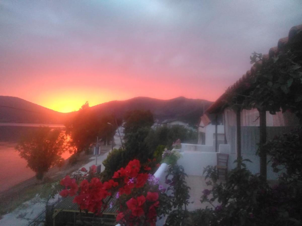 Meli-Ios Konuk evi Almiropótamos Dış mekan fotoğraf